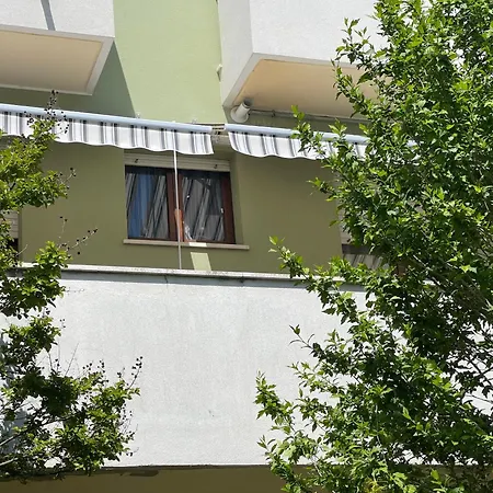 Daire A A 50 Metri Dal Mare *